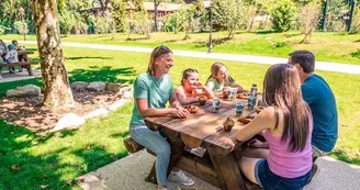 2026 Aire camping-car Sequoia Parc Dolancourt - ©Nigloland (5) (1).jpg 2026 Aire camping-car Sequoia Parc Dolancourt - ©Nigloland (5) (1).jpg