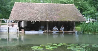 lavoir du Perthuis 2.JPG lavoir du Perthuis 2.JPG