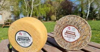 Ferme de la marque produits laitiers fermiers (1).jpg