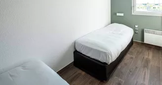 Romilly-sur-seine chambre familiale (2).jpg