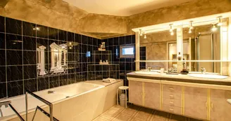La Chambre d'Amis La Chambre d'Amis