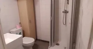 9ea58f12-1ac2-493e-9c8d-2b1a37f08191.jpg