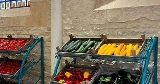 La chapelle des soeurs le petit marché du terroir Dienville - Légumes.jpg La chapelle des soeurs le petit marché du terroir Dienville - Légumes.jpg