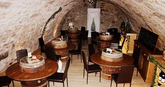 Au Numéro Vins.jpg Au Numéro Vins.jpg