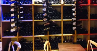 Au Numéro Vins 4.jpg