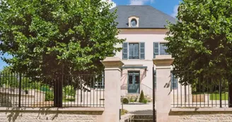 Villa-Eulalie.jpg Villa-Eulalie.jpg