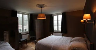 Au petit château.jpg Au petit château.jpg