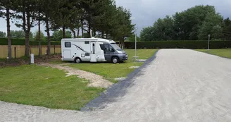 Hauteville-sur-Mer_aire camping-car Le Sud_2