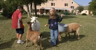 LES SENTIERS DE LA DECOUVERTE LES SENTIERS DE LA DECOUVERTE