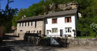 DOMAINE DE MOULIBEZ - gîte d'étape et de séjour DOMAINE DE MOULIBEZ - gîte d'étape et de séjour