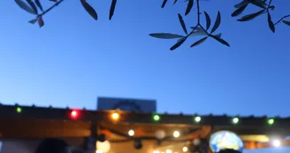 restaurant_guinguette_le_garage_nuit@oti restaurant_guinguette_le_garage_nuit@oti