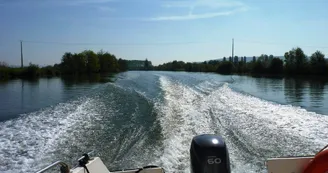 Pont à Bar Services - Ardennes nautisme Pont à Bar Services - Ardennes nautisme