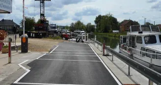 Pont à Bar Services - Ardennes nautisme Pont à Bar Services - Ardennes nautisme
