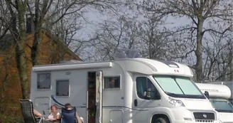Camping Car à la Ferme "Il était 1 foie"