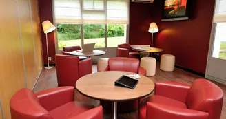 Restaurant "Kyriad" Sedan