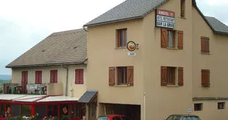 RES148P001-La-Grive-Mas-St-Chely