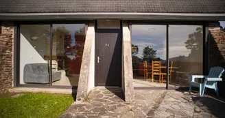 Façade gîtes 6/8 Façade gîtes 6/8