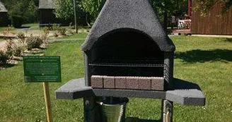 UN DES 4 BARBECUES UN DES 4 BARBECUES
