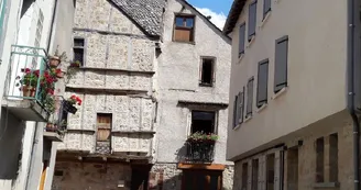 Gîte d'étape communal de La Canourgue vu de l'extérieur Gîte d'étape communal de La Canourgue vu de l'extérieur