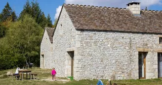 Gite premium 6 pers - mas de la barque - lozere (10) Gite premium 6 pers - mas de la barque - lozere (10)