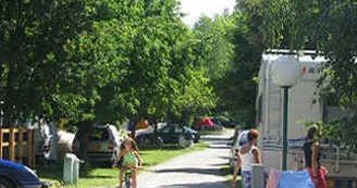 Camping L'Enclave Camping L'Enclave