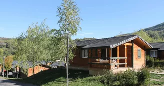 Camping_El_Pailles_Chalet_à_louer_Edelweiss_Exterieur Camping_El_Pailles_Chalet_à_louer_Edelweiss_Exterieur