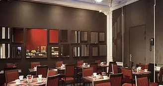 Hôtel Escale Oceania Marseille.jpg Hôtel Escale Oceania Marseille.jpg