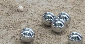 Partie de pétanque Partie de pétanque