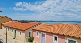 Résidence de Tourisme Appart'hôtel la Provence_Saint-Mitre-les-Remparts