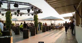 R2 le Rooftop des Terrasses Marseill