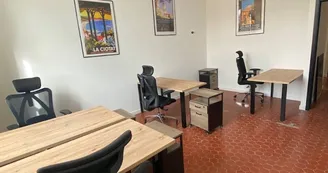 Bureau privatif permanent - Provence