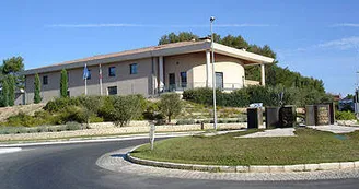 13SAL000570_1_WEB.jpg
