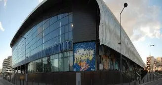 Patinoire skatepark Marseille.jpg Patinoire skatepark Marseille.jpg