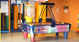 SALLE DE JEUX ARCADE SALLE DE JEUX ARCADE