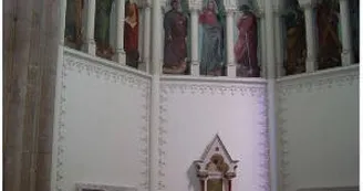 La nef et le choeur de l'église La Viste St Paul