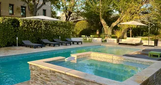 Piscine et bain à bulles Piscine et bain à bulles