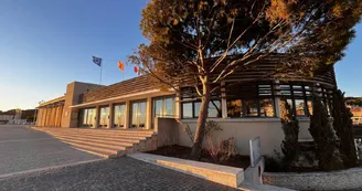 Centre de congrès Oustau Calendal Cassis