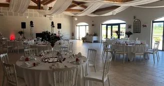 Manade_Caillan_location_salle_reception Manade_Caillan_location_salle_reception