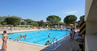 Piscine plan de cuques