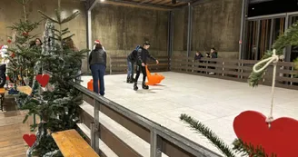 marché Noël de Saint-Yrieix patinoire marché Noël de Saint-Yrieix patinoire