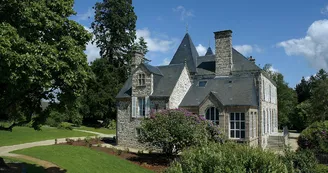 GÎTE ÉTAPE ET SÉJOUR - LE CHATEAU DU BOURG GÎTE ÉTAPE ET SÉJOUR - LE CHATEAU DU BOURG