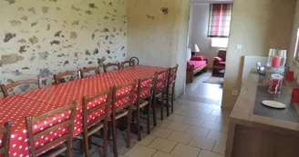 Domaine des Mille Oiseaux : Les Hirondelles Domaine des Mille Oiseaux : Les Hirondelles
