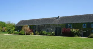 GITE DE GROUPE - LE RELAIS DE SAULGES GITE DE GROUPE - LE RELAIS DE SAULGES