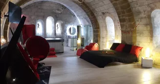 INTERIEUR.. INTERIEUR..