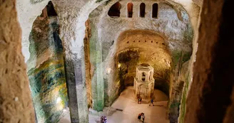 L'église souterraine d'Aubeterre sur Dronne L'église souterraine d'Aubeterre sur Dronne