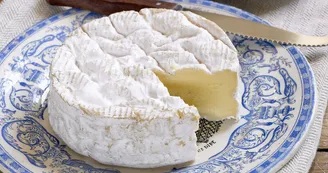 Camembert, Calvados Camembert, Calvados