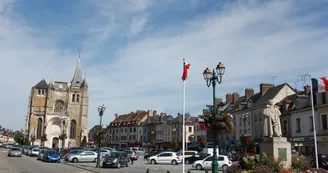 Place Dupont de l'Eure©OT du Neubourg Place Dupont de l'Eure©OT du Neubourg