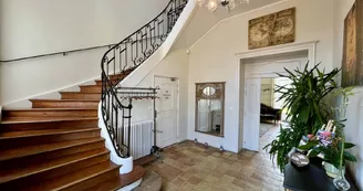 Domaine de Chapeau - Hall d'entrée 