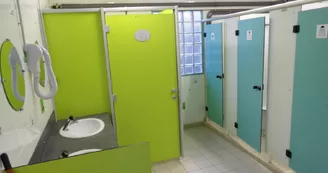 intérieure des sanitaires intérieure des sanitaires