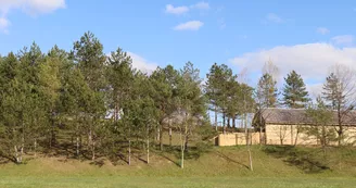 Extérieur du parc animalier de Bourg-le-Roi Extérieur du parc animalier de Bourg-le-Roi